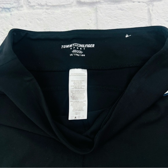 Tommy Hilfiger Sport Womans 1X Black and Pink Athletic Leggings Athleisure - Picture 3 of 11